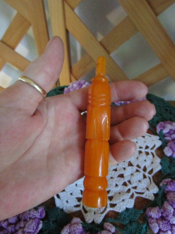 Very Collectible Vintage Bakelite Egyptian Carved Per… Gem