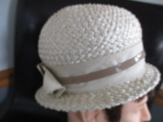 Women's  Cloche Bucket Vintage Hat - image 9