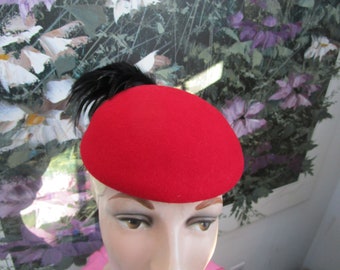 Vintage Red Felt Hat With Brooch and Black Trim 1980s, 21  display picture 1
