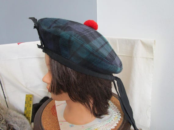 Vintage Tam O Shanter Hat Green Plaid Scotland Beret Red Pom  display picture 1