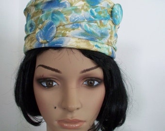 vintage 1950s green pleated pillbox hat with flower, mid century fashion, 50s 1950s pillbox hat, vintage millinery, pink floral hat  main image 4