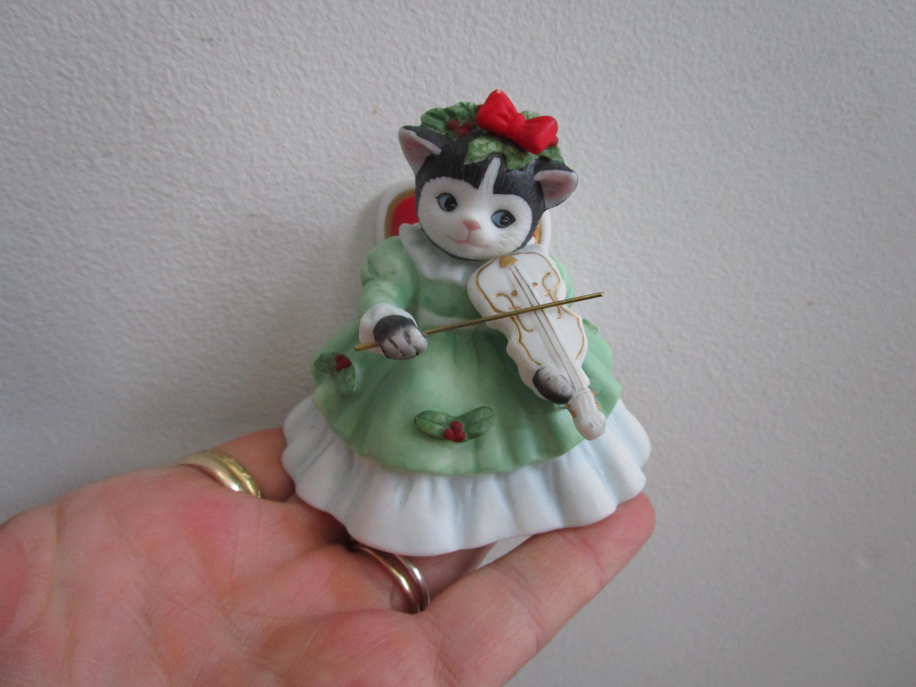 Kitty Cucumber Figurines - Etsy