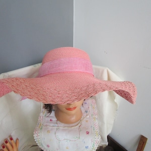 Fancy Vintage Women display picture 2