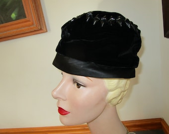 Vintage MR. JOHN Classic Black Rhinestone Studded Hat  display picture 3