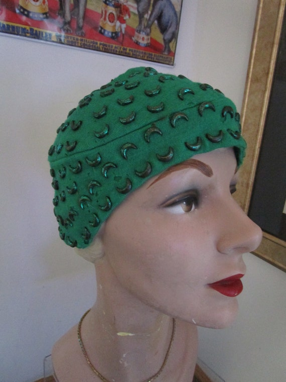 Vintage Green Beaded Flapper Style Cloche  Women's