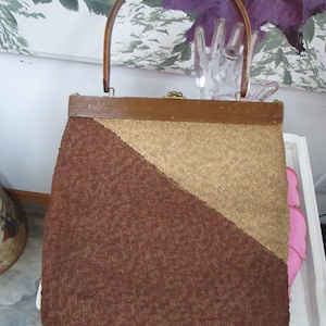 Cartera con asa superior de madera en dos tonos marrón vintage Patricia