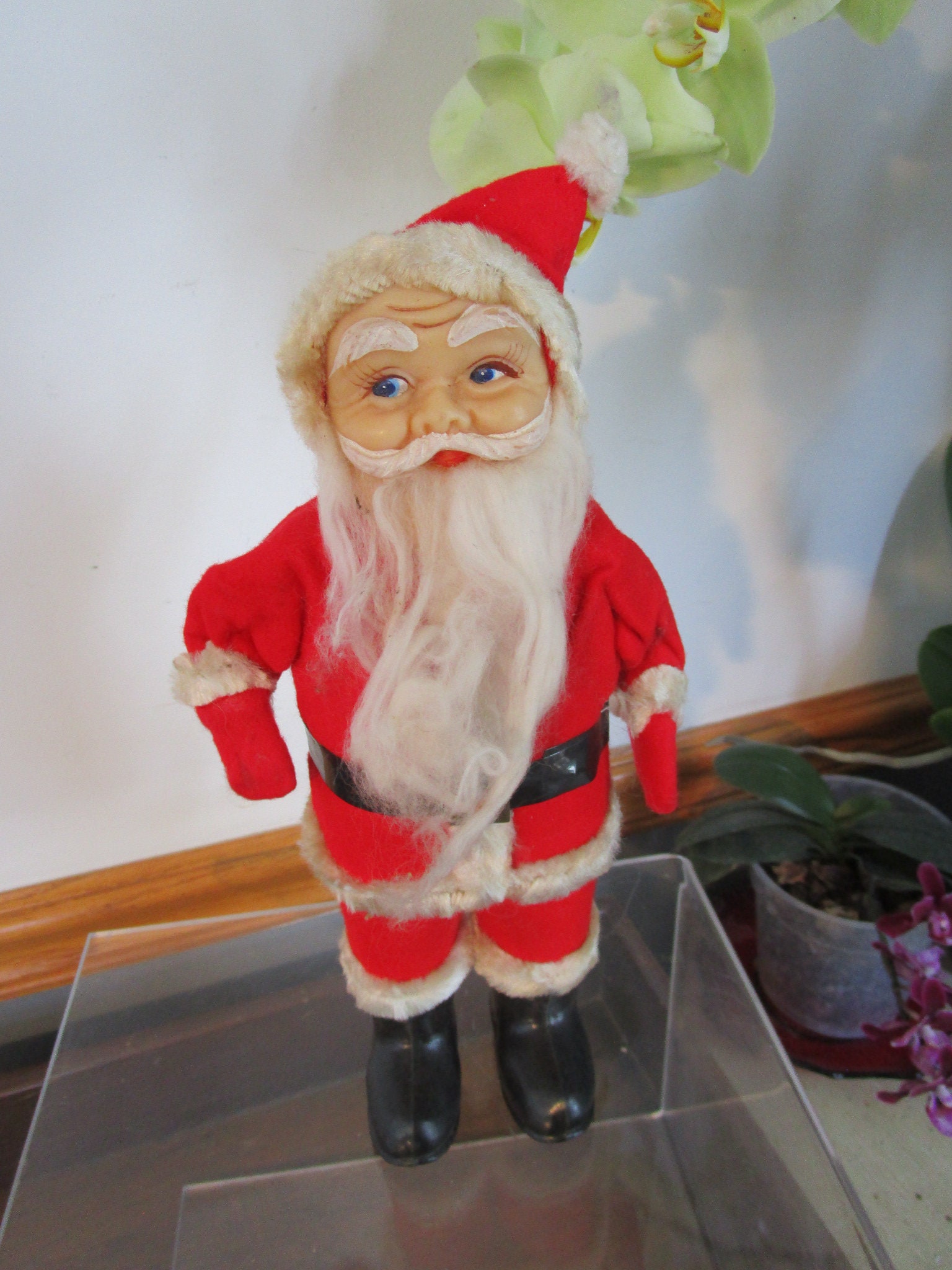 Vintage Santa Doll: Timeless Collectible for Holiday Nostalgia