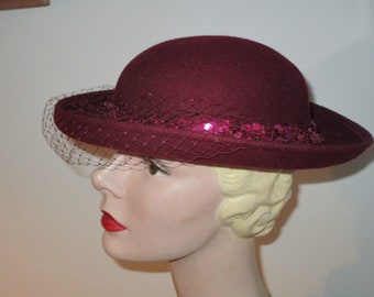Vintage Wool Women display picture 1