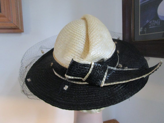 Womens  Hat  Black & White - Adolfo  Hat -Womens … - image 10