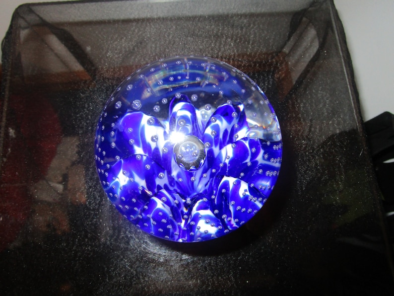 Vintage Gibson Glass Controlled Bubbles BLUE 90/'s Large Paperweight