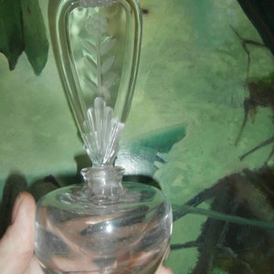 Perfume Bottle Vintage Thick Glass Crystal Clear with Large Frosted Floral Glass Stopper