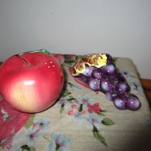 PY Fruit Salt & Pepper Shaker Apple Grapes Figural Ceramic.