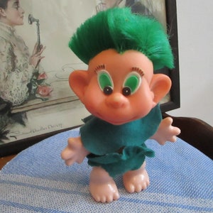 60&#39;s Mego Green Hair Doll Original Clothing