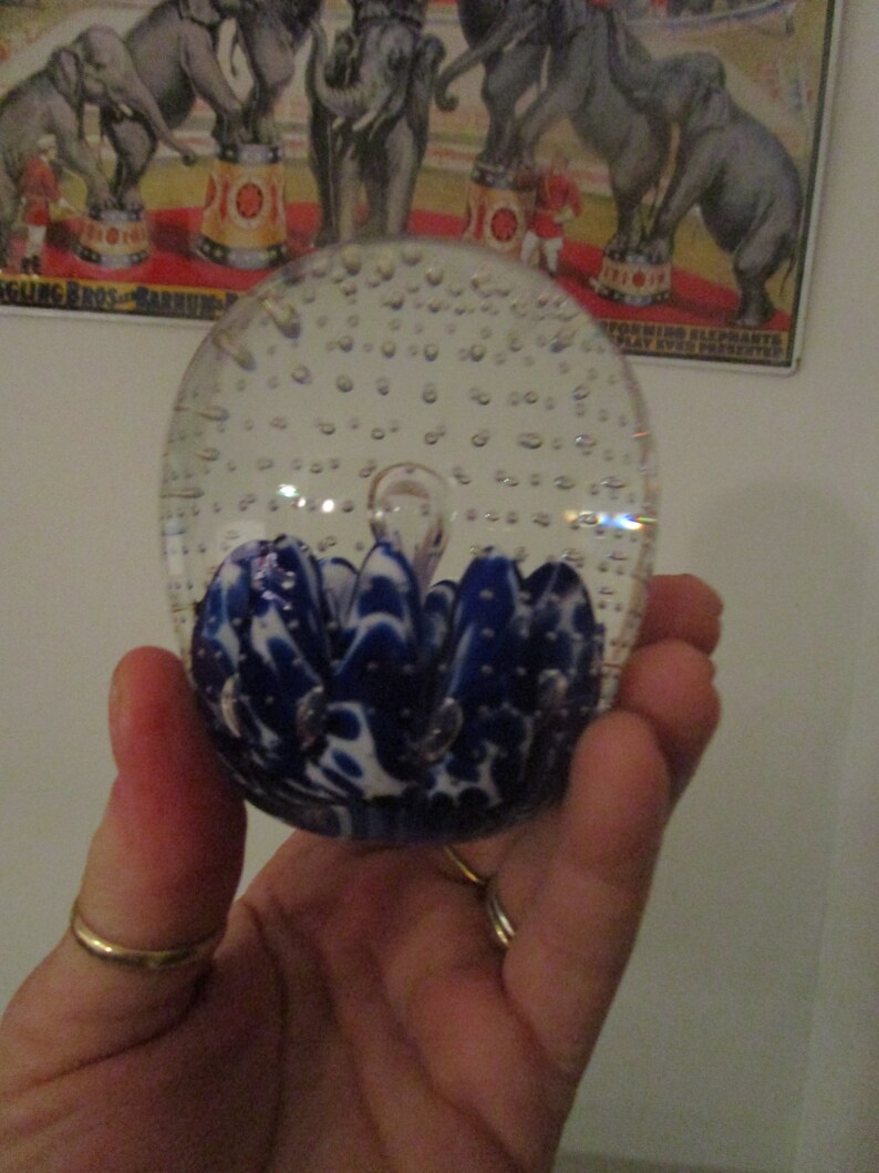 Vintage Gibson Glass Controlled Bubbles BLUE 90/'s Large Paperweight