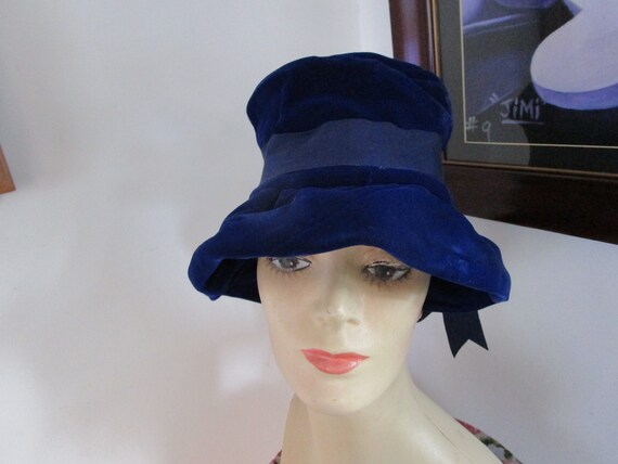 Royal Blue Sauve Floppy Velvet Bucket Women's Hat - image 3