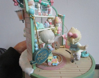 anne様 precious moments  ランタン ＆ミュージックボックス Precious Moments Birthstone Angels July's Pride Music Box