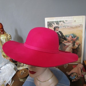 Vintage Street Smart Pink  100% Wool Felt Ladies Church Hat Made In USA Y2K Pink 100% Wool Vintage Hats for Women for sale | eBay main image 4