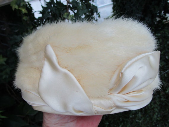 Vintage White  Satin Material  Trimmed in Fur  by… - image 1