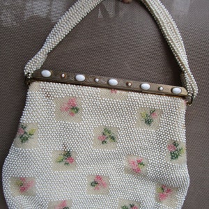 Vintage White 1960&#39;s Beaded Purse Delicate Formal Handbag