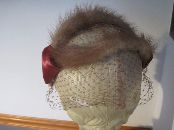 Women's Vintage Rabbit Fur Headband  Hat with Net… - image 5