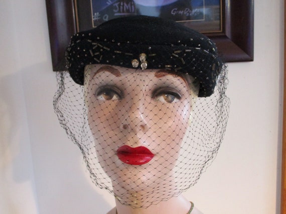 1950 display picture 1