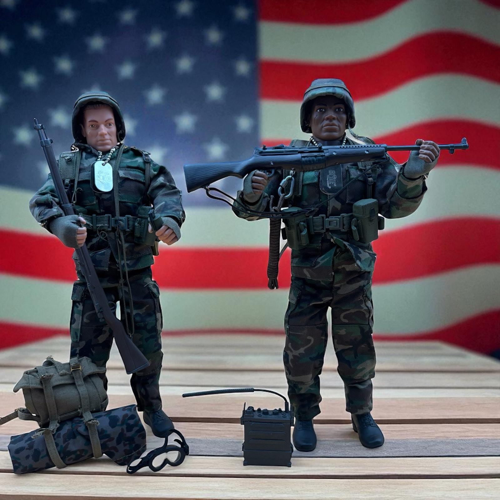 Hasbro G.I. Joe Classic Collection – 1996 (pair of 12” Action