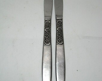 Set of 2 - National Stainless Steel DONNA Dinner Knives MCM