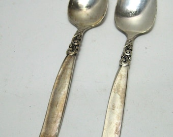 Set of 2 - Oneida Silverplate Demitasse Spoon South Seas Flatware Glossy 1955