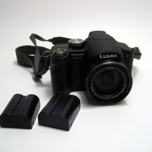 Panasonic Lumix DMC-FZ8 Camera W4gb SD and Two Batteries