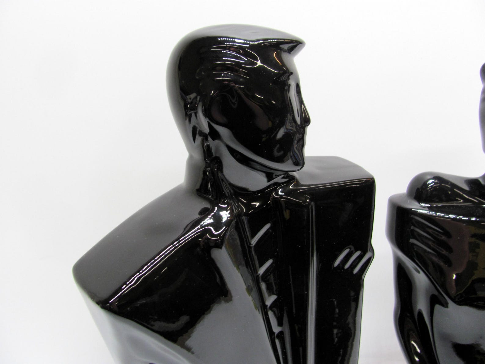 80s Art Deco Man Woman Statues / Lindsey B BALKWEILL Style Black ...