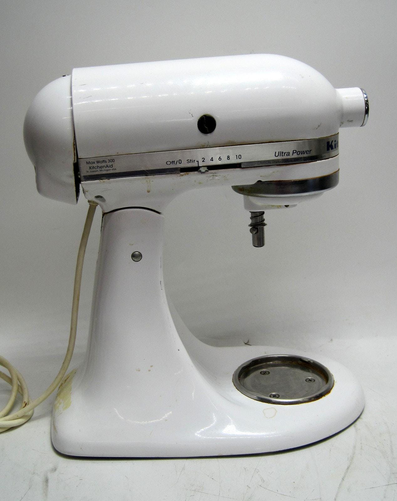 KitchenAid スタンドミキサー ホワイト KSM90WW 中古品です KitchenAid スタンドミキサー ホワイト KSM90WW 中古品です