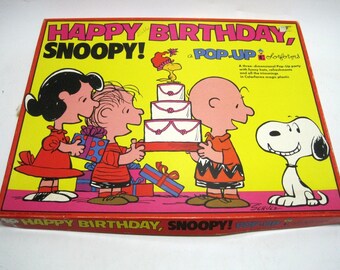 Vintage Happy Birthday Snoopy! Pop-Up Colorforms ALMOST COMPLETE