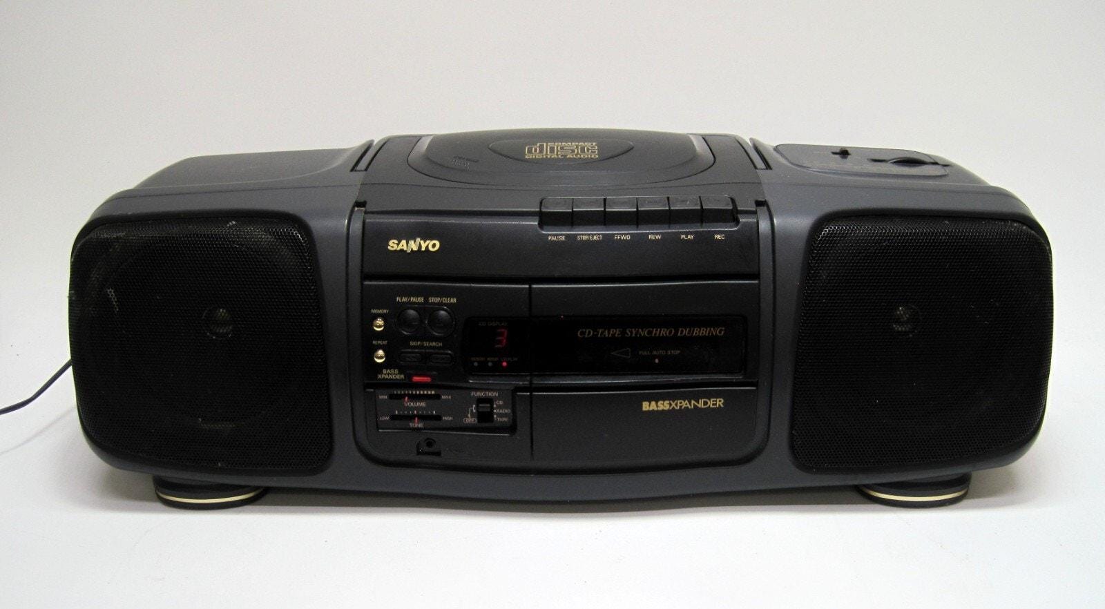 Vintage 1994 Sanyo MCD-Z16 Boombox – Am/fm Radio, CD