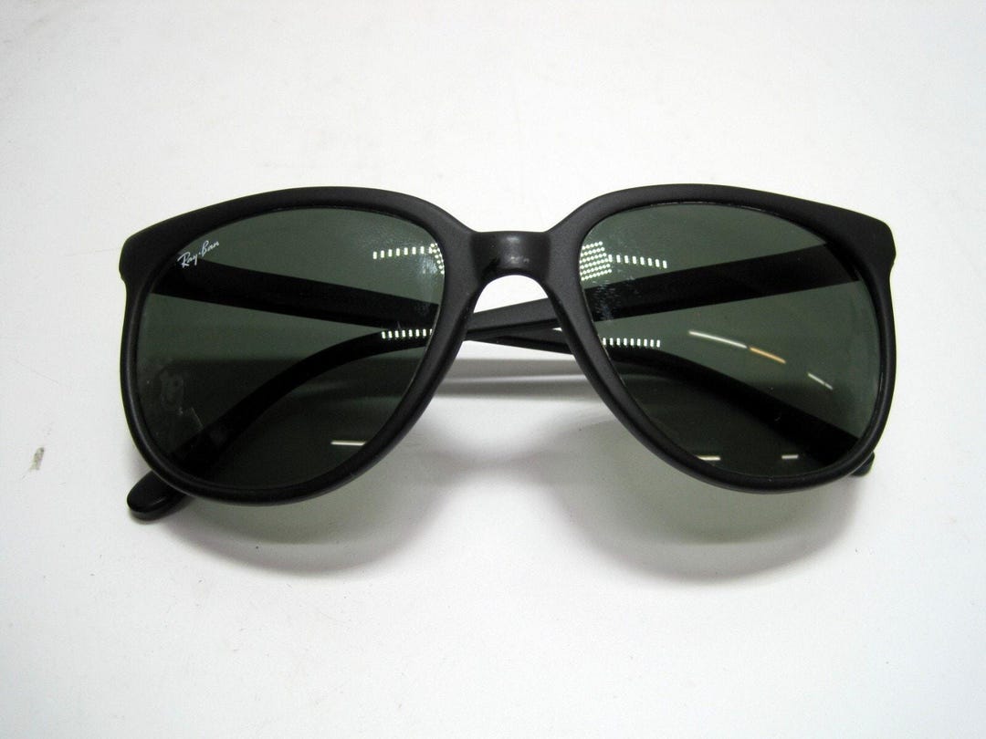 1980 display picture 1