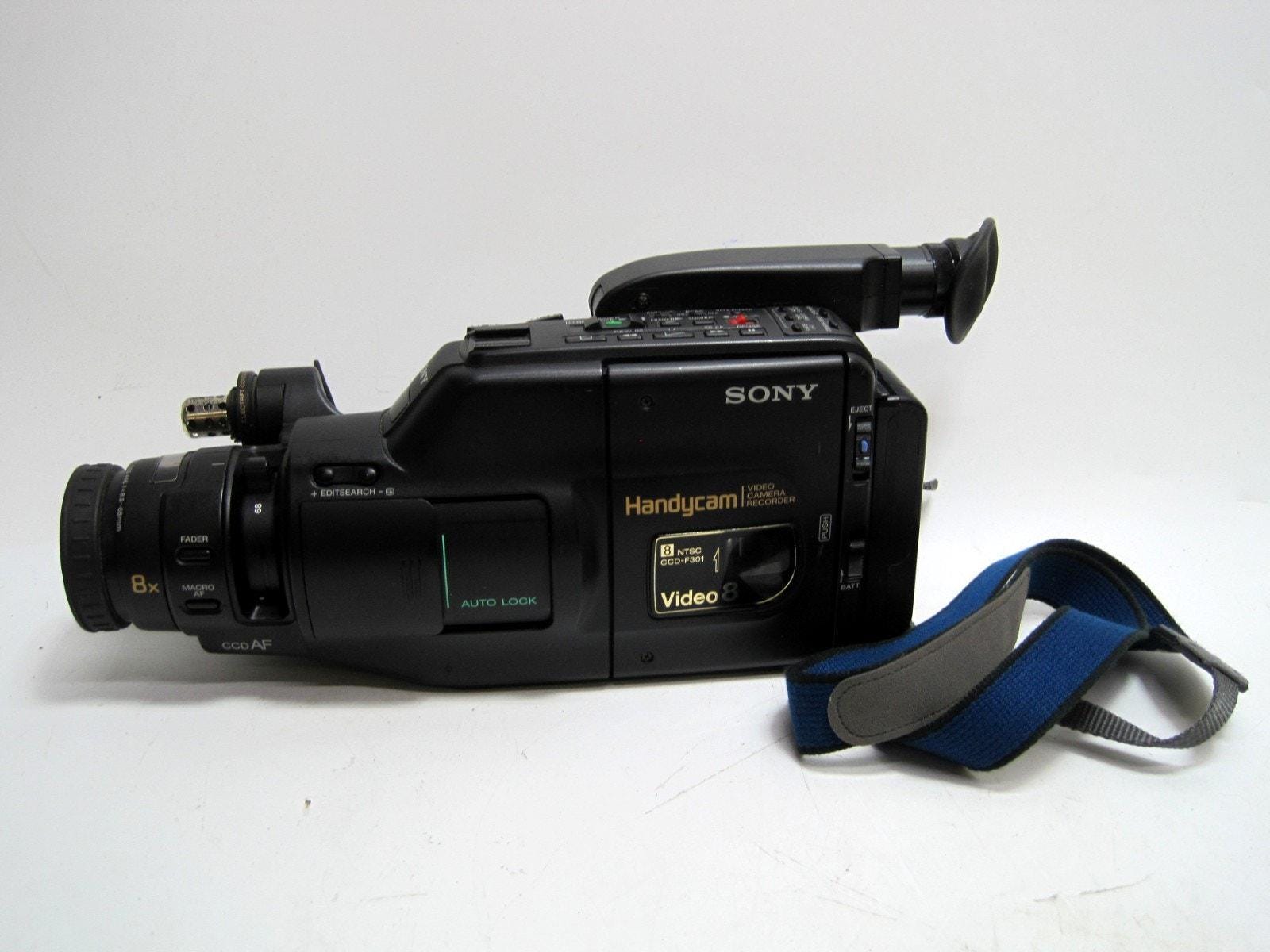 Vintage Sony CCD-F301 Handycam Super 8 Video 8 Camcorder Black - Etsy