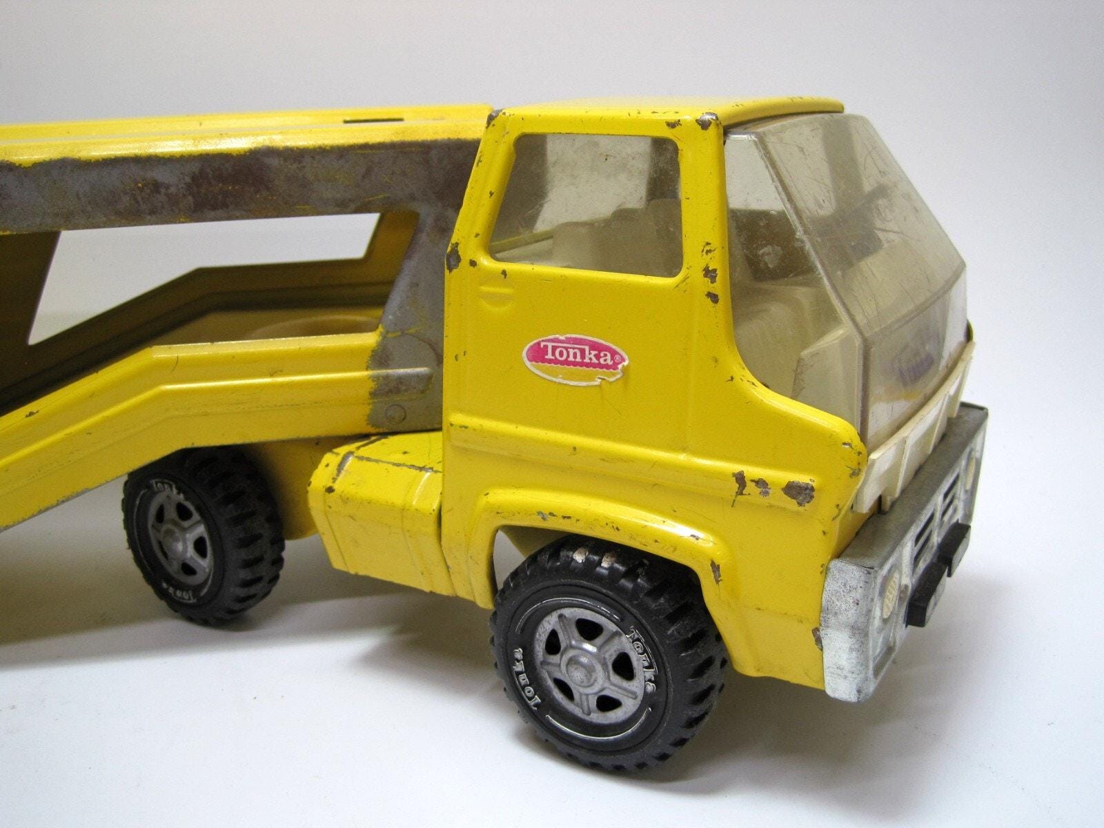 Vtg 1970s Tonka Car Carrier Transport Gas Turbine Auto Hauler