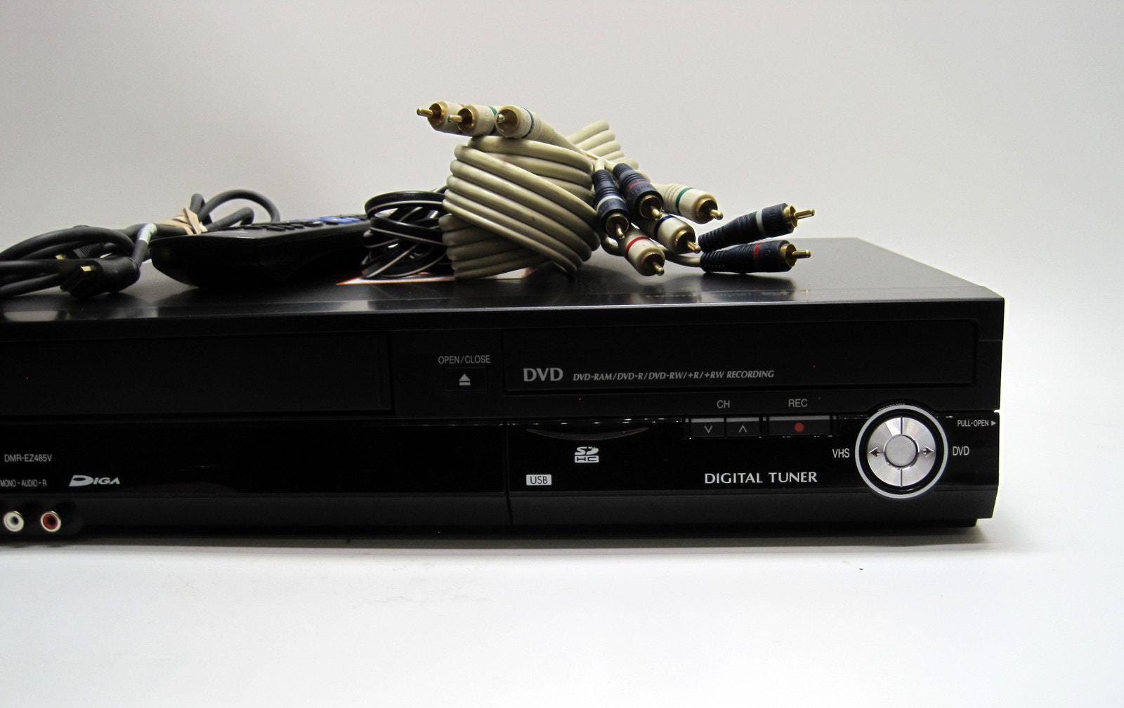 Panasonic DMR-EZ485V Progressive Scan DVD Recorder Combo Dvd