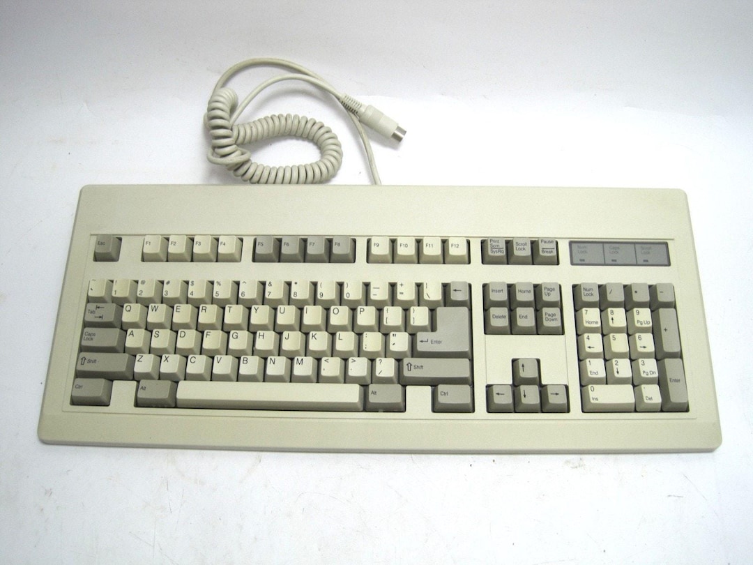 VINTAGE NMB RT101+ Clicky Key Mechanical Black Space Invaders Computer ...