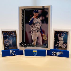 MLB Kansas City Royals Sportkartenständer für abgestufte und nicht abgestufte Karten Sportkarten Spielkarten Comics Magazine Kundenspezifischer 3D-Druck