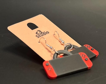 Kör på med dessa nördiga, chica örhängen i switch-stil!