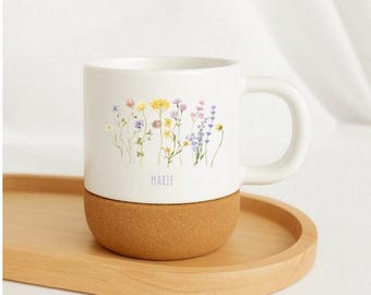 Personalisierte Keramik Tasse | Korktasse | Geschenk | Geschenk für Sie | Tasse mit Namen | Kaffee Tasse | Tee | Wildblumen | Blumentasse