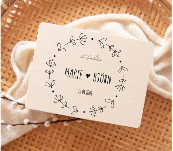 Personalisierte Erinnerungskiste zur Hochzeit mit Namen, Datum und Jubiläum | Geschenk zur Silberhochzeit, goldenen Hochzeit und Jubiläen