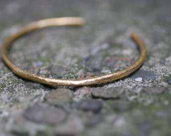 18k Yellow gold bracelet / cuff