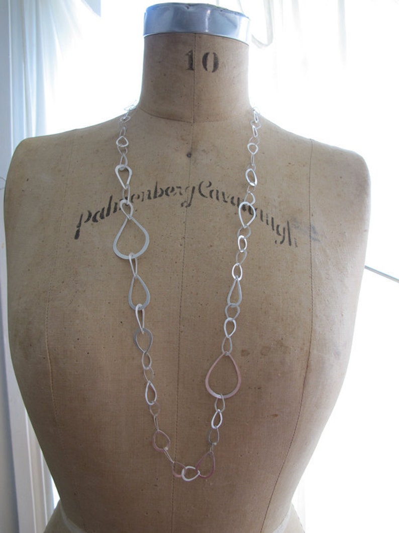 Teardrop Link Hammered Necklace / Chain image 4