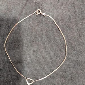 14k gold vintage yellow gold anklet with heart
