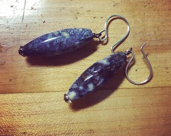 Madagascar Agate Barrel Earrings