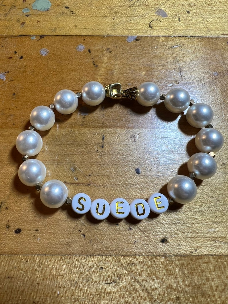 Suede Band Pearl Bracelet image 1