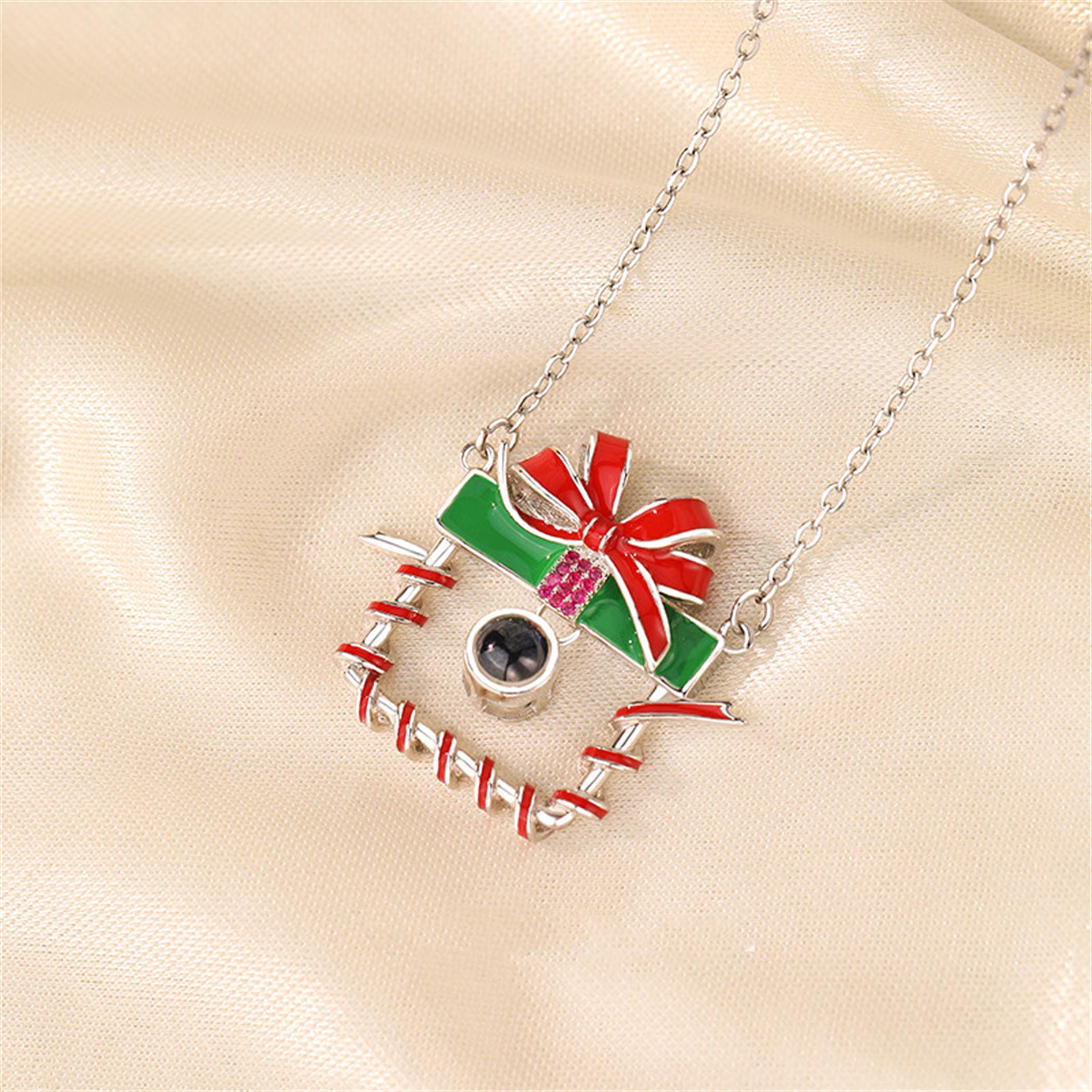 Collana con proiezione di immagini personalizzate Collana