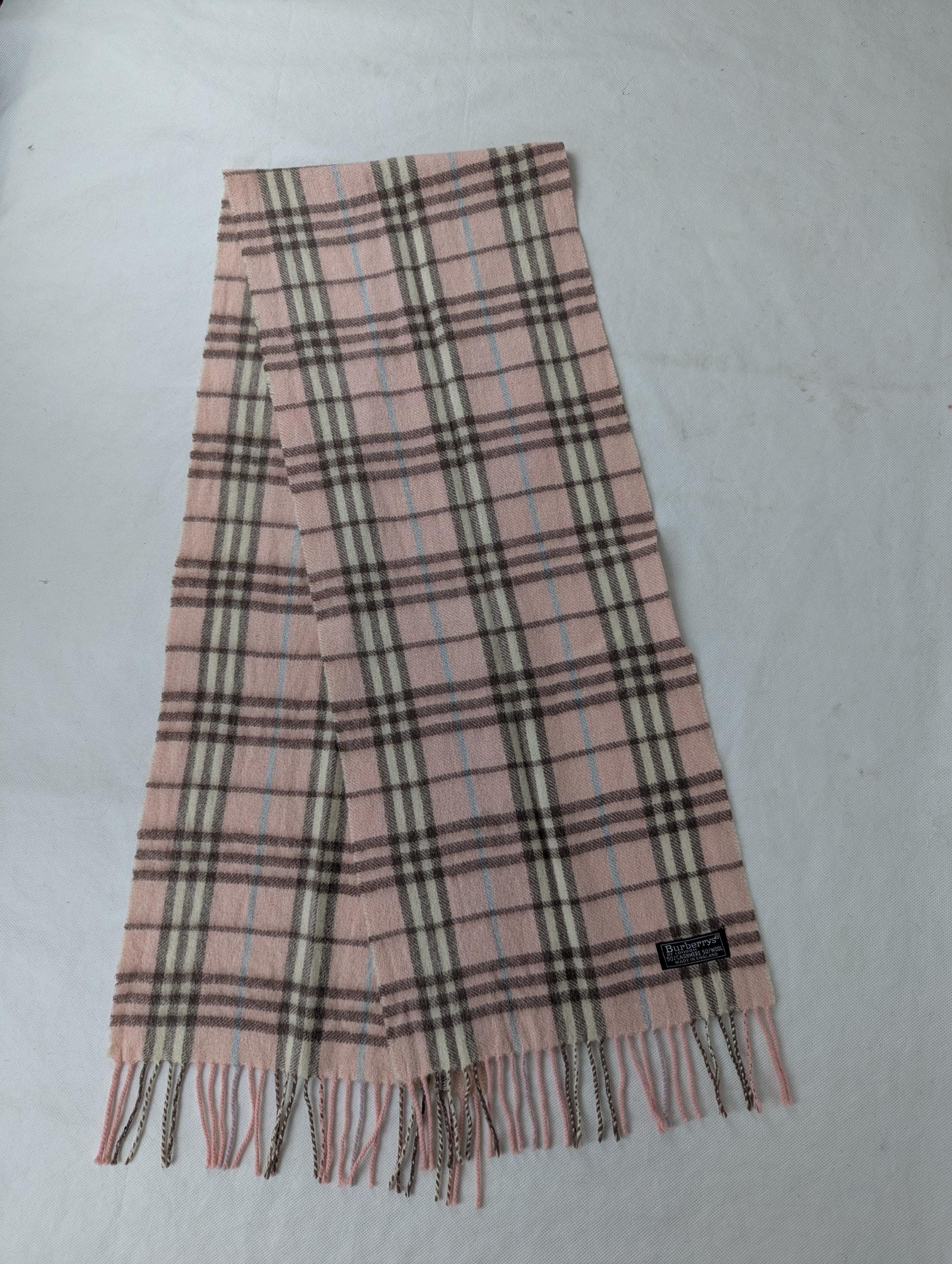 New Burberry London Miniscarf/Handker cotton 19\