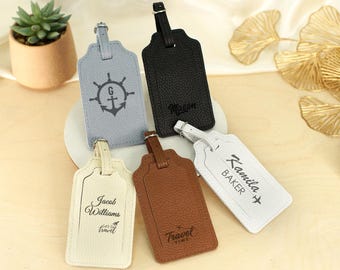 Gepäckanhänger aus Leder mit Monogramm, individuell gravierter Reise-Namensanhänger